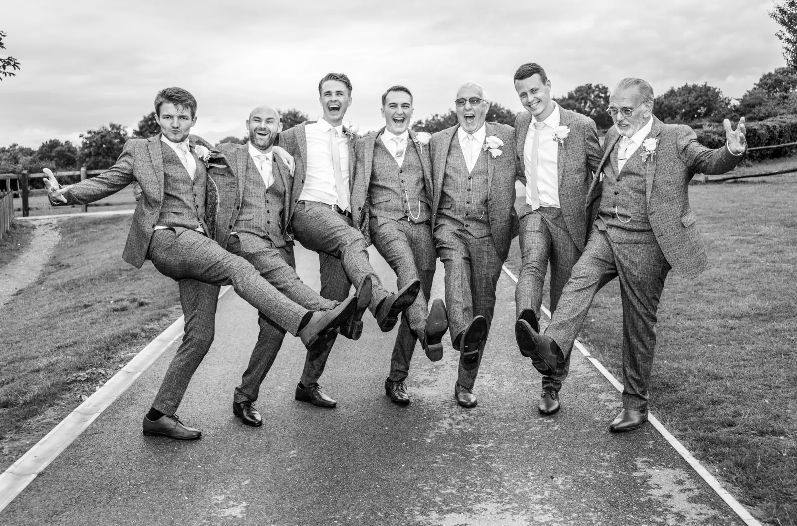 10 Things to Think About When Choosing Your Wedding Photographer